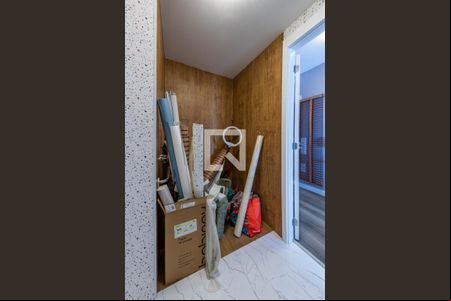 Banheiro de kitnet/studio para alugar com 1 quarto, 28m² em Jardim Independência, São Paulo