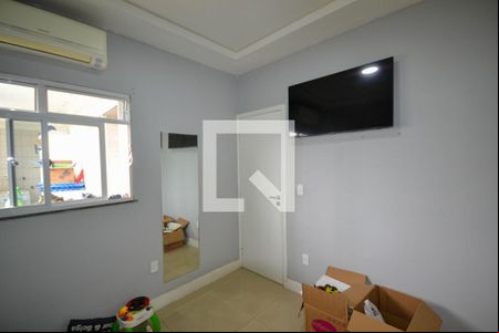 Quarto 1 de casa para alugar com 2 quartos, 800m² em Vila São Luis, Nova Iguaçu