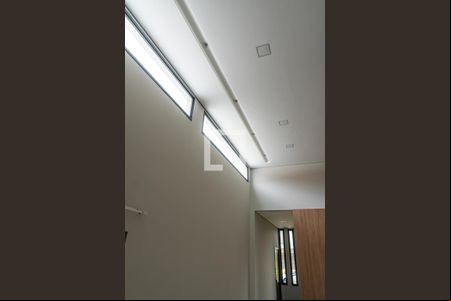 Sala de casa de condomínio à venda com 3 quartos, 210m² em Jardim Nova Europa, Campinas