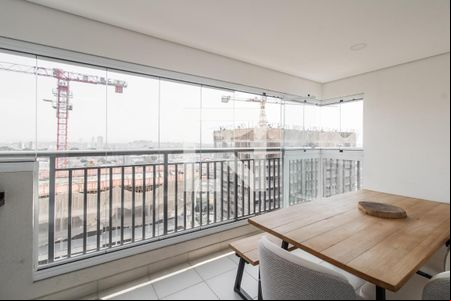 Sala de apartamento à venda com 2 quartos, 84m² em Vila Guilhermina, São Paulo