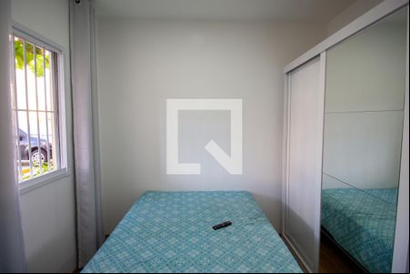 Quarto 1 de apartamento para alugar com 2 quartos, 32m² em Itaquera, São Paulo
