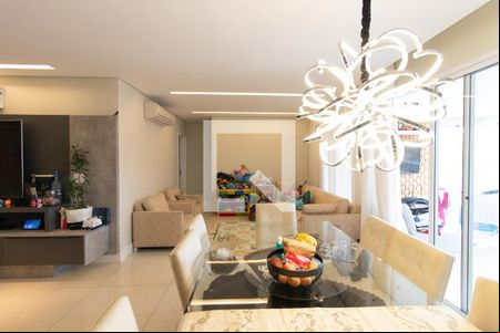 Sala de Estar de apartamento para alugar com 2 quartos, 140m² em Tremembé, São Paulo