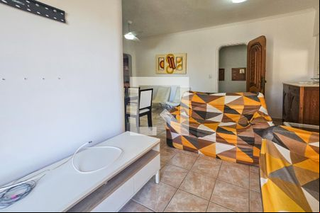 Sala de apartamento para alugar com 3 quartos, 85m² em Parque Enseada, Guarujá