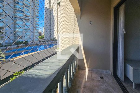 Varanda de apartamento para alugar com 3 quartos, 85m² em Parque Enseada, Guarujá