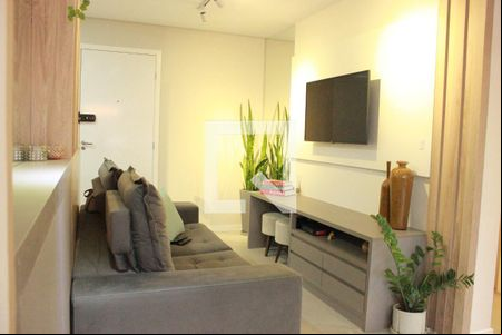 Sala de apartamento para alugar com 2 quartos, 54m² em Vila Galvão, Guarulhos