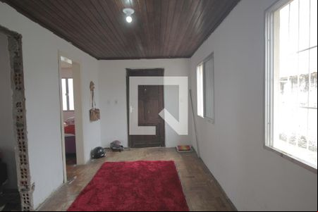 Sala 1 de casa à venda com 3 quartos, 500m² em Mathias Velho, Canoas