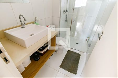 Banheiro  de apartamento para alugar com 2 quartos, 64m² em Jardim Monte Kemel, São Paulo