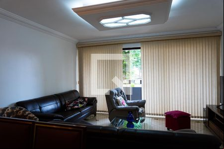 Sala de casa para alugar com 3 quartos, 190m² em Jardim do Estádio, Santo André