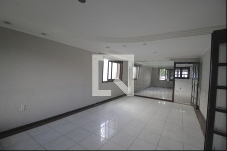 Sala de casa à venda com 4 quartos, 300m² em Centro, Canoas