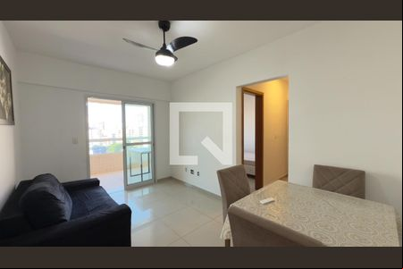 Sala de apartamento para alugar com 2 quartos, 76m² em Guilhermina, Praia Grande
