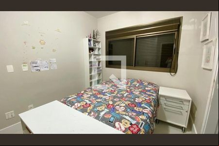 Apartamento à venda com 3 quartos, 158m² em Cambuí, Campinas