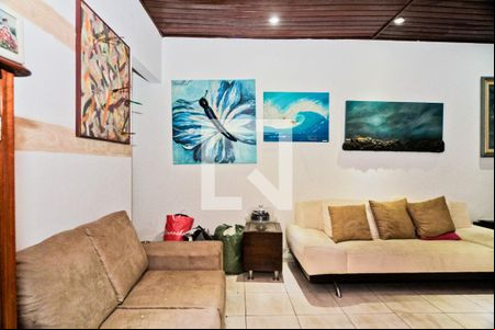 Sala de casa à venda com 2 quartos, 120m² em Vila Bandeirantes, São Paulo