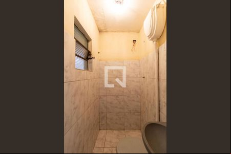 Banheiro de casa para alugar com 1 quarto, 35m² em Jardim Matarazzo, São Paulo