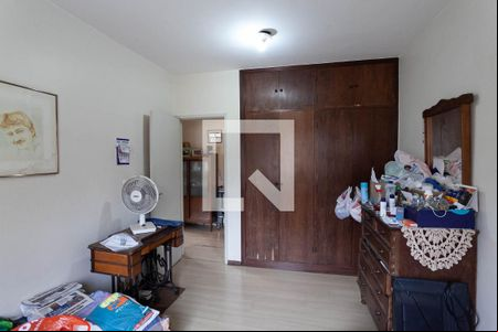 Quarto 2 de casa à venda com 3 quartos, 243m² em Paraíso, Belo Horizonte