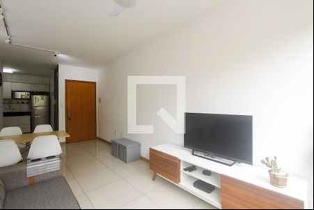 Sala de apartamento para alugar com 1 quarto, 48m² em Jardim do Salso, Porto Alegre