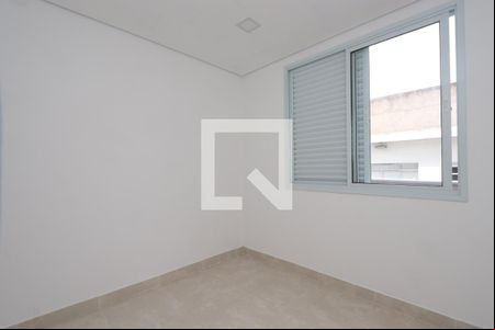 Quarto de kitnet/studio à venda com 2 quartos, 41m² em Jardim Ana Rosa, São Paulo