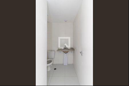 Banheiro de kitnet/studio para alugar com 1 quarto, 24m² em Vila Olímpia, São Paulo