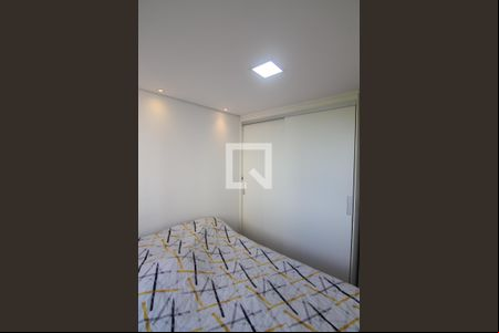 Quarto 2 de apartamento para alugar com 2 quartos, 40m² em Parque Bristol, São Paulo