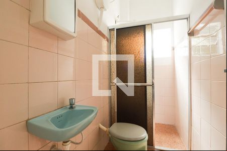 Banheiro de casa para alugar com 1 quarto, 45m² em Água Fria, São Paulo