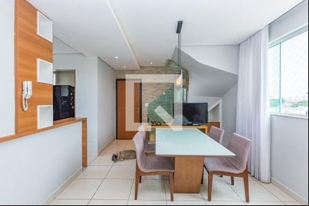 Sala 1 de apartamento para alugar com 3 quartos, 202m² em Jardim Montanhês, Belo Horizonte
