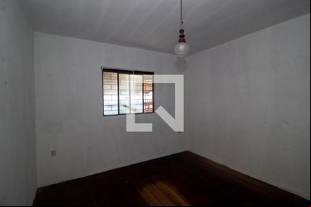 Quarto de casa à venda com 3 quartos, 100m² em Coronel Aparicio Borges, Porto Alegre