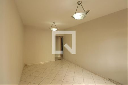 Sala de casa para alugar com 2 quartos, 212m² em Rocha, São Gonçalo