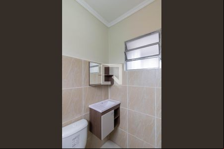 Banheiro de kitnet/studio para alugar com 1 quarto, 25m² em Vila Monteiro Lobato, Guarulhos