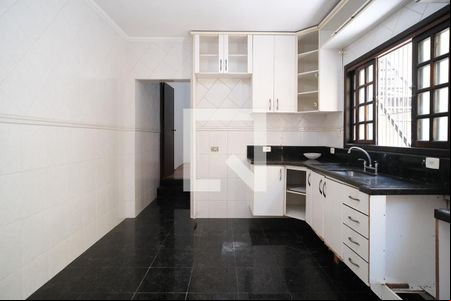 Cozinha de casa para alugar com 2 quartos, 110m² em Jardim Fernandes, São Paulo