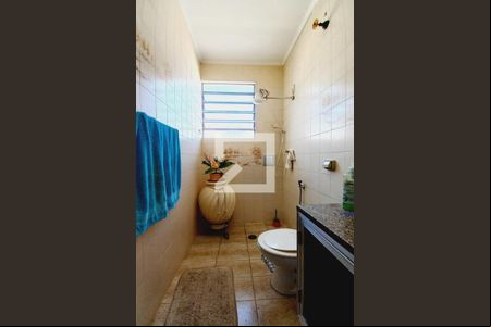 Banheiro de casa à venda com 3 quartos, 250m² em Jardim Garcia, Campinas