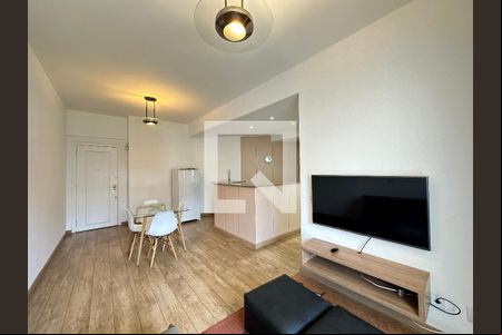 Sala de apartamento para alugar com 1 quarto, 50m² em Savassi, Belo Horizonte
