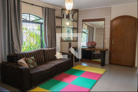 Sala de casa para alugar com 3 quartos, 360m² em Butantã, São Paulo
