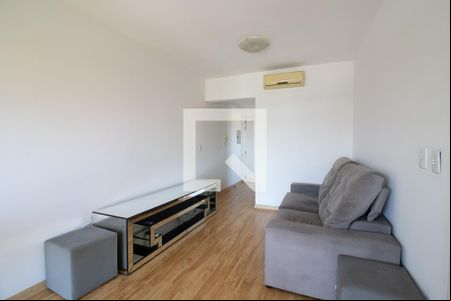 Sala de apartamento para alugar com 3 quartos, 80m² em Chácara das Pedras, Porto Alegre