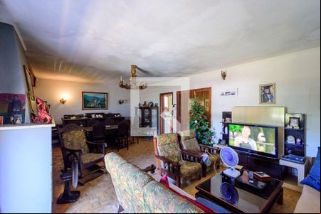 Sala de casa à venda com 5 quartos, 440m² em Vila Assunção, Porto Alegre