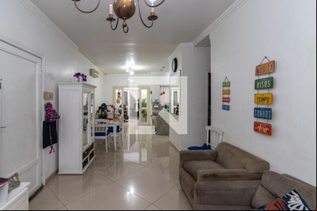 Sala de casa para alugar com 2 quartos, 210m² em Itaim Bibi, São Paulo