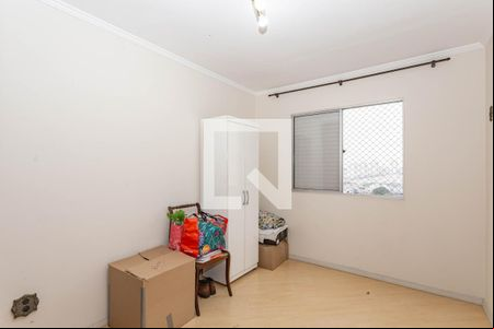 Quarto 2 de apartamento para alugar com 2 quartos, 70m² em Jardim Santa Emilia, São Paulo