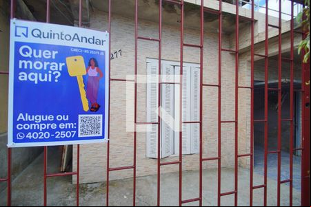 Fachada de casa à venda com 2 quartos, 216m² em Duque de Caxias, São Leopoldo
