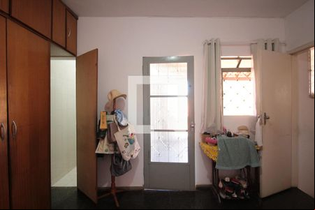 Suite de casa à venda com 4 quartos, 280m² em Santa Monica, Belo Horizonte