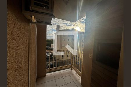 Sacada da sala de apartamento à venda com 2 quartos, 43m² em Pinheiro, São Leopoldo