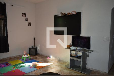 Sala de casa para alugar com 2 quartos, 180m² em Tropical, Contagem