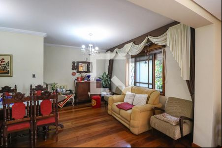 Sala de casa para alugar com 4 quartos, 200m² em Nonoai, Porto Alegre