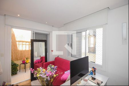 Quarto de casa de condomínio à venda com 4 quartos, 180m² em Jardim Ampliação, São Paulo