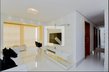 Sala de apartamento para alugar com 3 quartos, 80m² em Picanço, Guarulhos