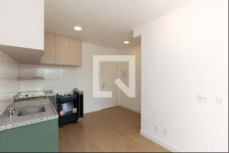 Sala/Cozinha de apartamento para alugar com 1 quarto, 29m² em Indianópolis, São Paulo