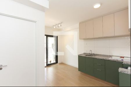 Sala/Cozinha de apartamento para alugar com 1 quarto, 29m² em Indianópolis, São Paulo