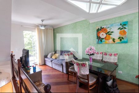 Sala de casa de condomínio à venda com 2 quartos, 77m² em Vila Talarico, São Paulo