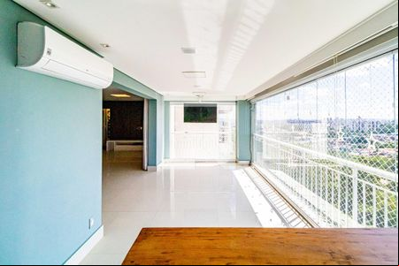 Varanda de apartamento para alugar com 3 quartos, 171m² em Jardim Arpoador, São Paulo