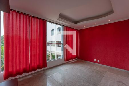 Sala de casa para alugar com 3 quartos, 400m² em Planalto, Belo Horizonte