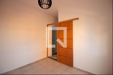 Quarto 2 de casa de condomínio para alugar com 2 quartos, 150m² em Vila Rosaria, São Paulo