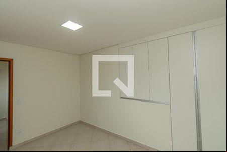 Quarto 1 de casa para alugar com 2 quartos, 120m² em Parque São Quirino, Campinas