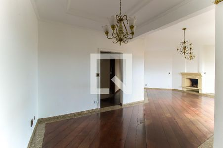 Sala de apartamento para alugar com 3 quartos, 134m² em Vila Jacuí, São Paulo